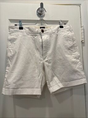 J. Crew Factory White Men’s Flat-Front Cotton Shorts
